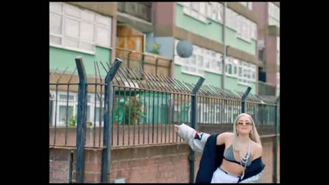 2002- Anne Marie (Official Video )