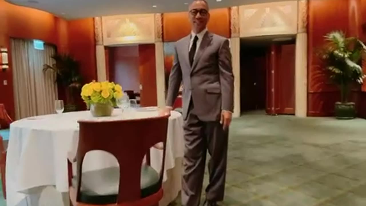 20210727文贵先生GETTR⁵回顾：仅有的几瓶LATACHE拉他喜2000特别版．特制路易十三……BEVERLY HLLN酒店…….梦想成真大厅！准备干嘛呀！