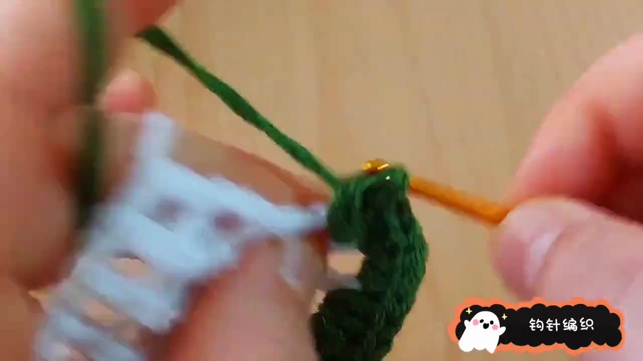 Crochet Hibiscus flower pieces and connecting tips.