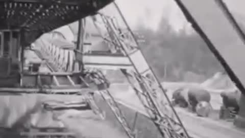 The Flying Train - Real Video from 1902