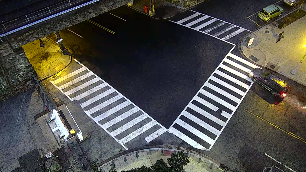 3821FHOBRFSouthwestRoof_2021-01-05_17h14min47s127ms.mp4