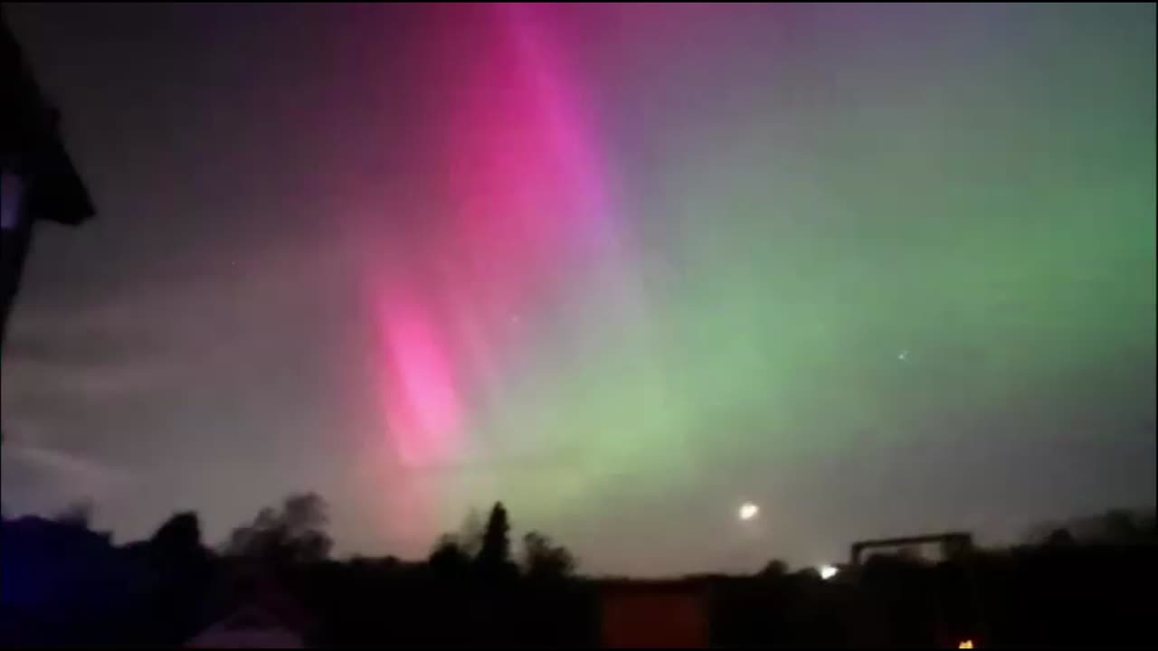 G5 - G4 Level Storms Expected ,To Continue To At Least Monday, Auroras Borealis, Northern Lights