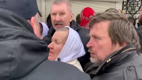 Ukrainian Nationalists try to disrupt the Holy service taking place outside the Kiev-Pechersk Lavra.