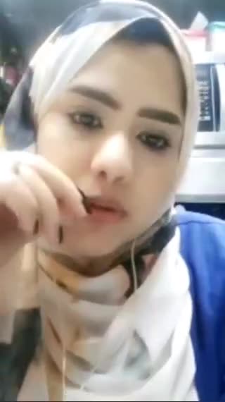 middle estate sweet girls Arabian -1