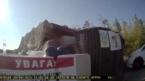 Militants from the "kraken" of the AFU disarm police officers when they try to check.