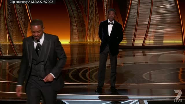 Will Smith Slaps & Yells At Chris Rock @ The Oscars (Uncensored)