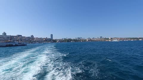 A wonderful view of the sea while the ship is moving, with the presence of