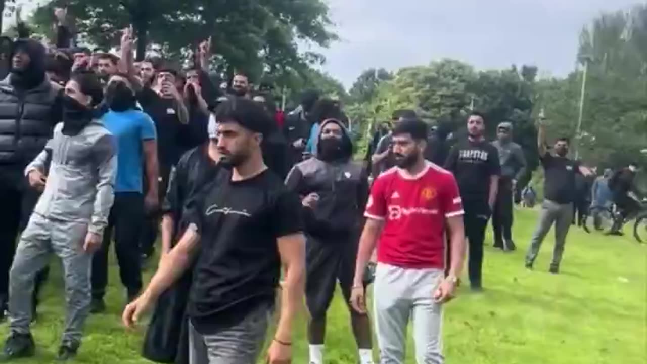 NOW - Armed mob of migrants has taken to the streets of Stoke, England