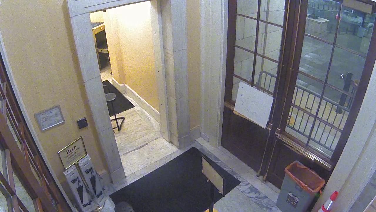 5143CHOB02RotundaCH12-RM284_2021-01-05_19h19min23s837ms.mp4