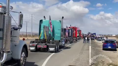 🇺🇸❤️ the US convoy for freedom met by the appreciative public along the route 🔷