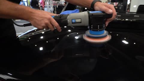 Multi-Step Correction Process for Perfect Black Paint with Lake Country Manufacturing