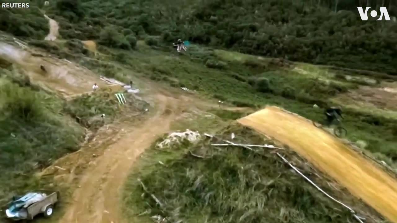 Spanish Mountain Biker Breaks Front Flip Record