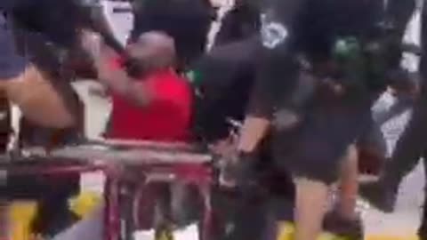 Police BEATING UP a CRIPPLED Covid Tyranny Protester