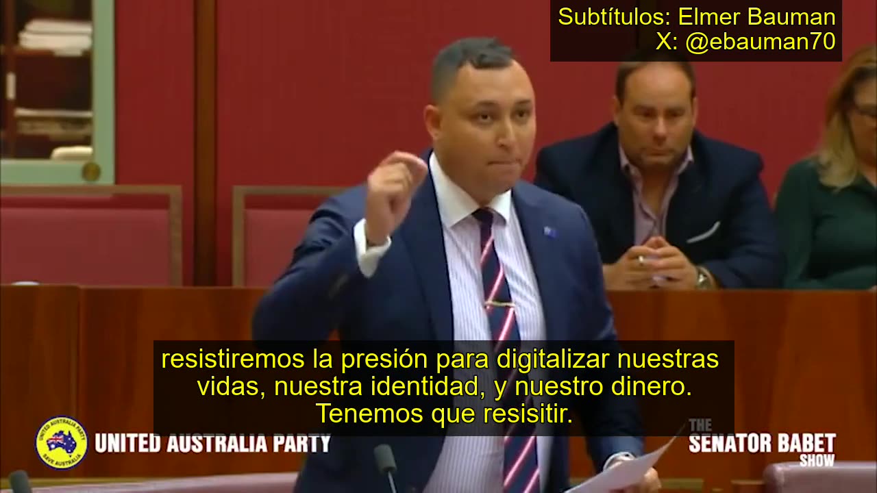 Dinero en efectivo. Defendiendolo. Libertad