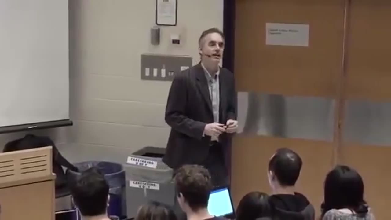 Jordan Peterson - You can't please people. Stand for yourself!