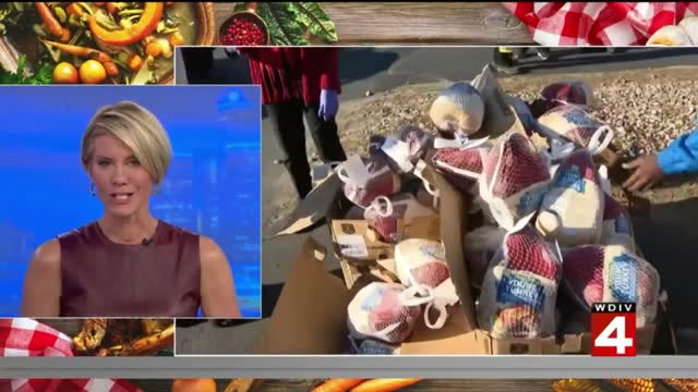 2 prominent Detroit organizations team up for massive turkey giveaway