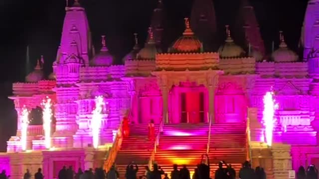 BAPS Swaminarayan TempleFestival of Lights