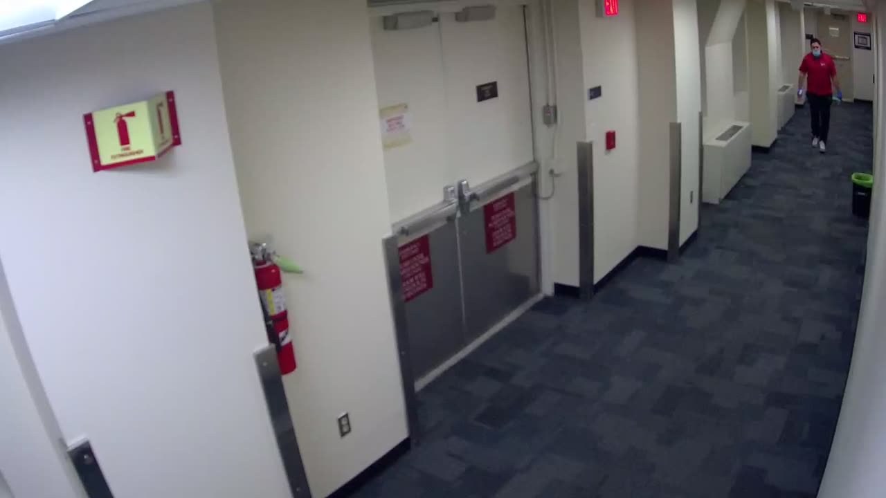 1664HQOB01EExitEastCentral_2021-01-05_00h40min00s057ms.mp4