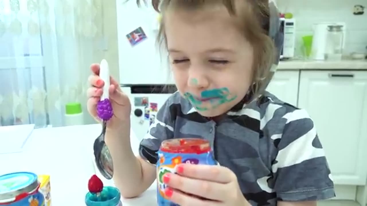 Eva learning colored numbers _ Ева учит.mp4