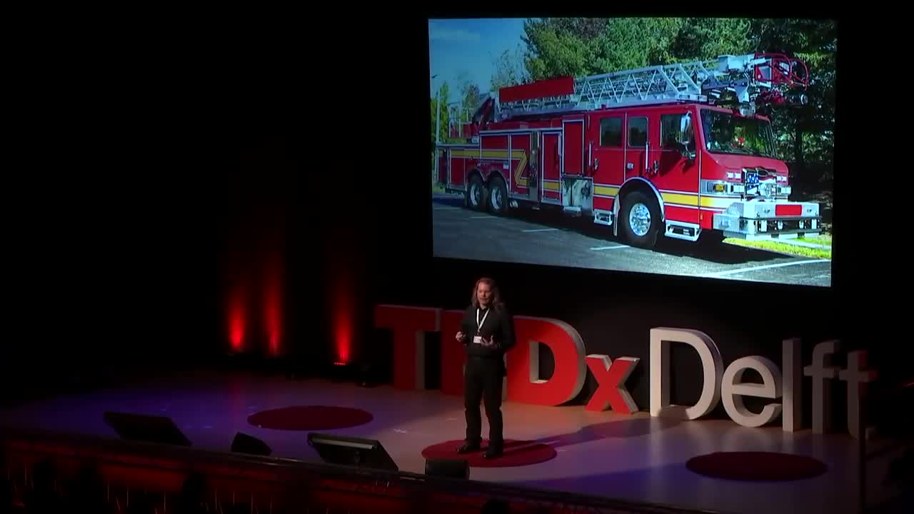 Defend yourself in this digital world. No one else will do it for you. | Arjen Kamphuis | TEDxDelft