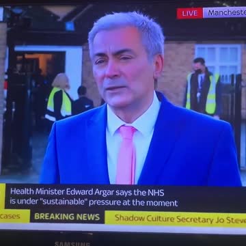 Manchester: 14 Students @ 1 School Taken To Hospital With Vaxx Injuries