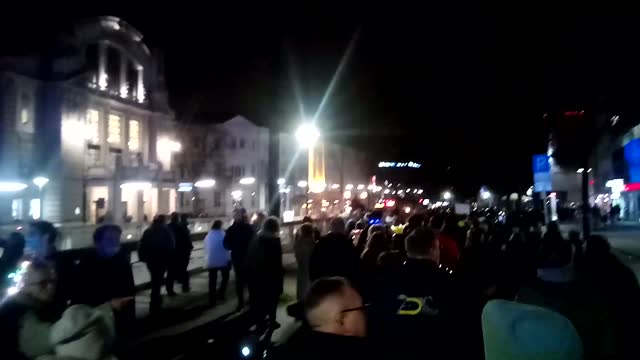 Bielefeld 17.12.21 : Widerstand quer durch die Stadt , Eindrücke