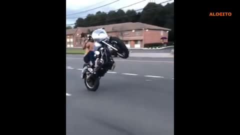 Interesting bike stunts