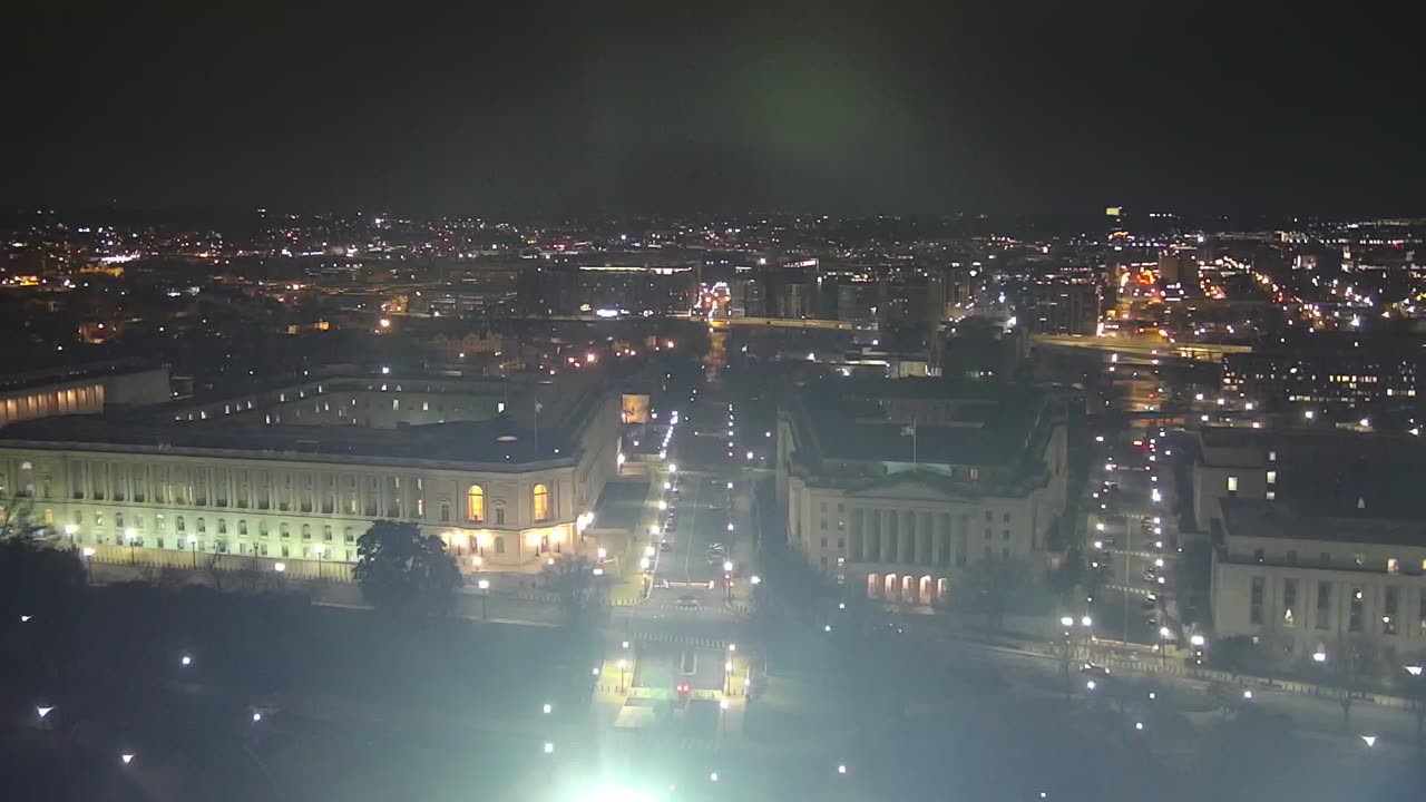 Camera0901USCDLADomeSouth_2021-01-06_Starting_at_04h00min01s387ms.mp4