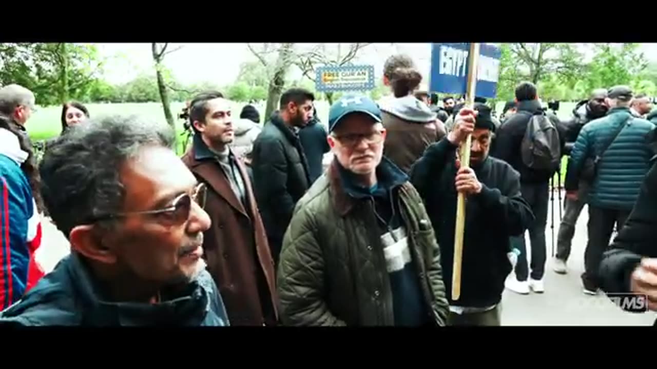 Big Dave calling out Smile2Jannah _ Speakers Corner Debate #socofilms