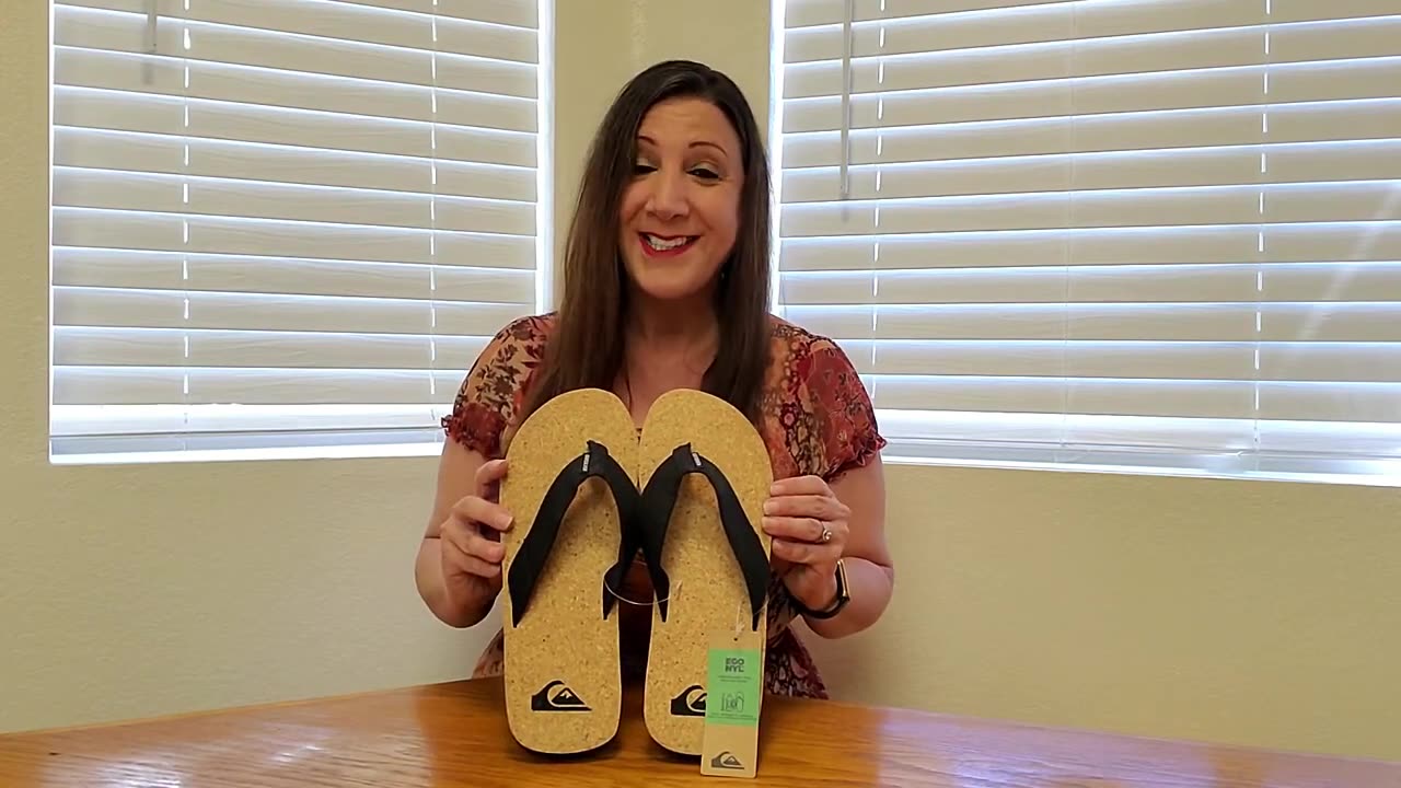 Mens Sandals Fashion Review - Quiksilver Flip Flops