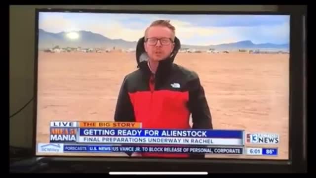 Guy Naruto CosPlay run past new anchor for area 51