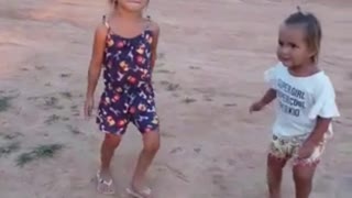 funny kids dancing