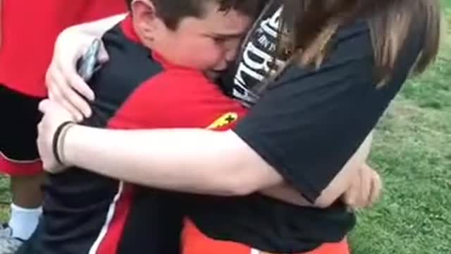 Amy sister surprise her little brother - emotional moment ( US Army)