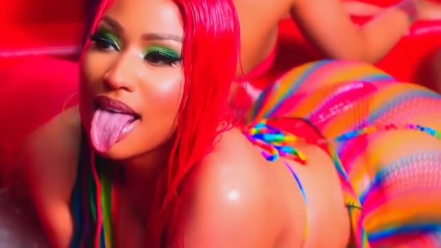 Nicki Minaj Shows that Is The Hottest Female Singer Alive | Nicki Minaj the Queen