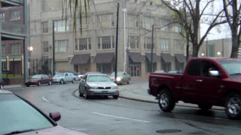 The General Lee drifting in Lee Circle