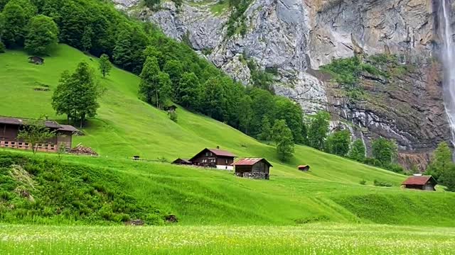 This place is just magical… 📍LAUTERBRUNNEN 🇨🇭