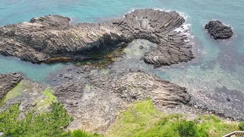 Columnar Joint where you can listen to the sound of waves