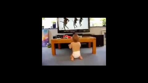 A baby with dance move