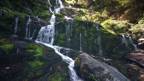 Beautiful water 💦 Fall