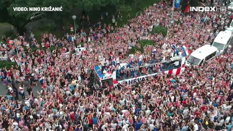 Doček Vatrenih u Savskoj