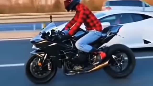 Kawasaki ninja h2r vs Lamborghini 😍🔥🔥