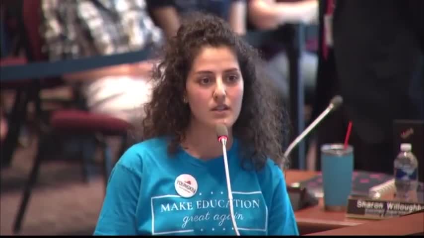 Teacher SCORCHES School Board, says it’s time for parents and teachers to stand up