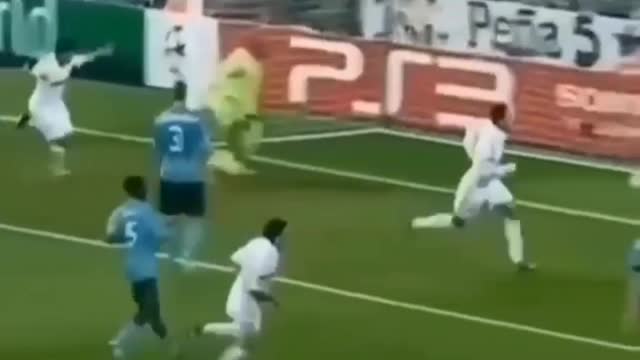 This Ronaldo and Ozil Counter attack goal, will never be forgotten.