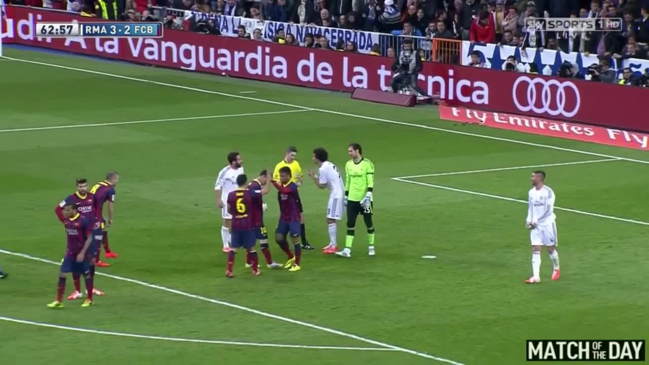 Real Madrid vs FC Barcelona. - Crazy match