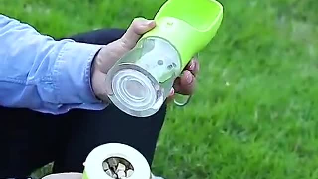 garrafa de agua para câes como funciona