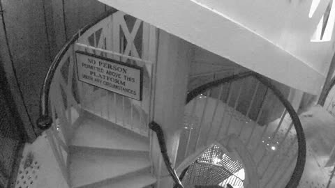 0909USCDTHDomeStairs_2021-01-06_09h00min01s733ms.mp4