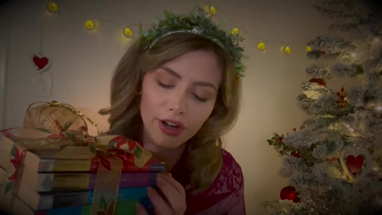 ASMR | Your Sugar Mom Spoils You w/ GIFTS on Christmas Eve <3