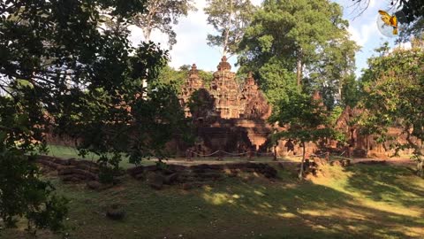 Bantey Srei temple