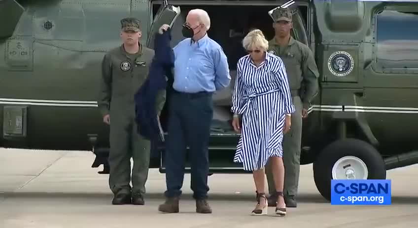 ΜΠΑΙΝΤΕΝ ΔΕΝ ΜΠΟΡΕΙ ΝΑ ΒΑΛΕΙ ΕΝΑ ΣΑΚΚΑΚΙ.