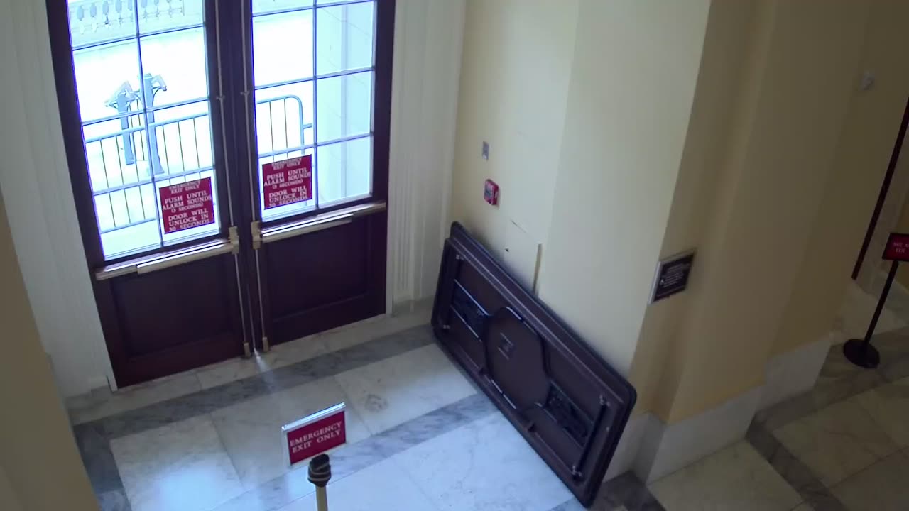 3444CHOB02RotundaCH12W_2021-01-06_13h40min01s567ms.mp4